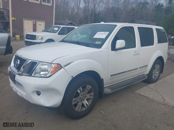 2011 Nissan Pathfinder SV with VIN 5N1AR1NN8BC621939, listed as a IAAI auction lot 42114688 with 149,965 mi miles. Bid and sale history available at carsss.com. Image 2.