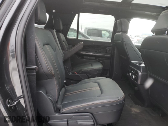 2023 Ford Expedition Max Platinum with VIN 1FMJK1M87PEA25684, listed as a Copart auction lot 42228045 with 9,861 mi miles and Clean title. Bid and sale history available at DreamBid. Image 11.