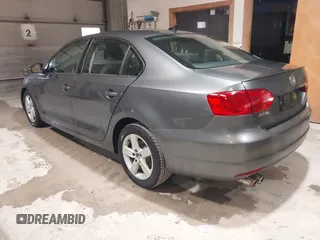 2011 Volkswagen Jetta Sedan TDI with VIN 3VWLL7AJ4BM086978, listed as a IAAI auction lot 41981137 with 171,191 mi miles. Bid and sale history available at carsss.com. Image 3.