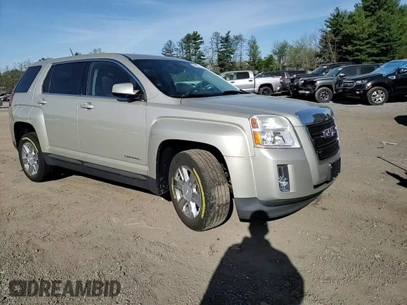 2013 GMC Terrain SLE with VIN 2GKALMEK0D6177355, listed as a Copart auction lot 54098135 with 121,105 mi miles and Salvage title. Bid and sale history available at DreamBid. Image 14.