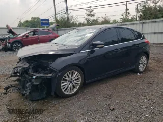 2016 Ford Focus Titanium с VIN 1FADP3N2XGL299598, выставлен на аукционе Copart как лот 60832285 с пробегом 121 482 миль миль и Списание • Salvage title. История ставок и продаж доступна на DreamBid. Изображение 1.
