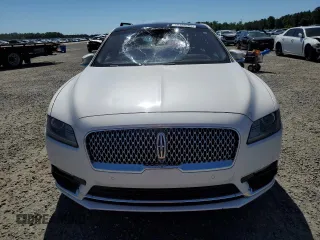 2019 Lincoln Continental Reserve z VIN 1LN6L9RP8K5602121, wystawiony jako Copart lot #58120285 z przebiegiem 85 348 mil mil oraz Szkoda całkowita • Salvage title. Historia ofert i sprzedaży dostępna na DreamBid. Obrazek 5.
