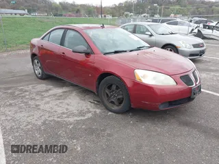 2009 Pontiac G6 w/1SA *Ltd Avail* with VIN 1G2ZG57B494222896, listed as a IAAI auction lot 41943077 with 207,566 mi miles. Bid and sale history available at carsss.com. Image 1.