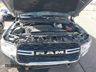 2021 Ram 2500 Tradesman with VIN 3C6UR5HJ9MG610232, listed as a IAAI auction lot 41072104 with 22,196 mi miles and . Bid and sale history available at DreamBid. Image 10.