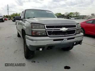 2006 Chevrolet Silverado 1500 LT2 with VIN 1GCEK19B76Z191527, listed as a Copart auction lot 53541645 with 293,312 mi miles and Salvage Title. Bid and sale history available at DreamBid. Image 10.