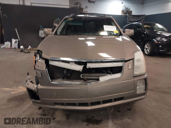 2007 Cadillac SRX with VIN 1GYEE637370137893, listed as a IAAI auction lot 41869395 with 215,460 mi miles. Bid and sale history available at carsss.com. Image 12.