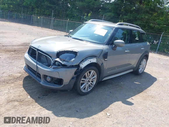 2020 MINI Countryman Cooper with VIN WMZYW5C03L3L14724, listed as a IAAI auction lot 42478285 with 57,915 mi miles and . Bid and sale history available at DreamBid. Image 2.