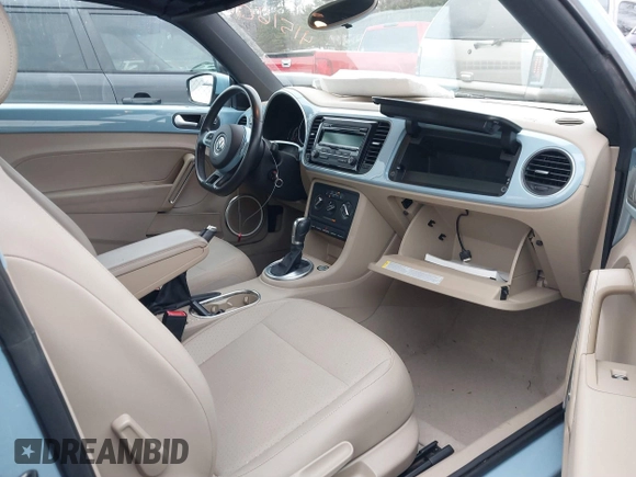 2015 Volkswagen Beetle 1.8T w/Tech with VIN 3VW517AT9FM802294, listed as a IAAI auction lot 41516005 with 110,184 mi miles and . Bid and sale history available at DreamBid. Image 5.