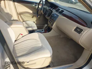 2008 Buick Lucerne CX with VIN 1G4HP57228U143177, listed as a IAAI auction lot 41786772 with 96,969 mi miles and . Bid and sale history available at DreamBid. Image 5.