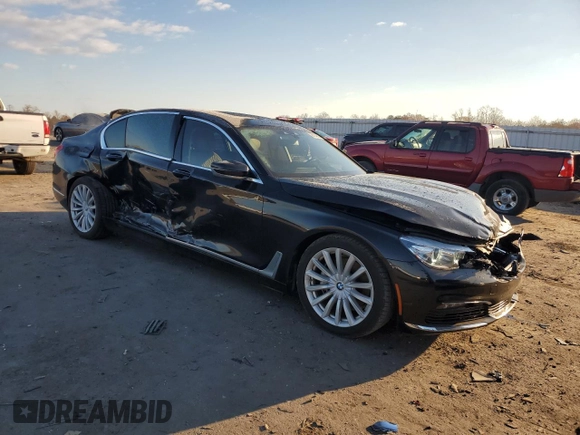 2018 BMW 7 Series 740i with VIN WBA7E2C59JG742891, listed as a Copart auction lot 78184903 with 43,189 mi miles. Bid and sale history available at carsss.com. Image 4.