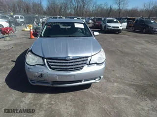 2008 Chrysler Sebring Touring with VIN 1C3LC56K78N275328, listed as a IAAI auction lot 41811526 with 195,457 mi miles. Bid and sale history available at carsss.com. Image 12.