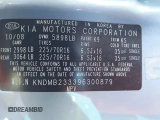 2009 Kia Sedona LX with VIN KNDMB233396300879, listed as a IAAI auction lot 41753122 with 183,754 mi miles. Bid and sale history available at carsss.com. Image 9.