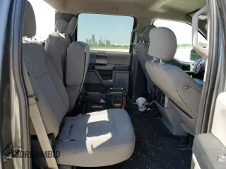 2017 Ford F-150 XL with VIN 1FTEW1CPXHKE11277, listed as a Copart auction lot 52996315 with 117,604 mi miles and Salvage title. Bid and sale history available at DreamBid. Image 10.
