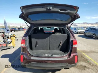 2014 Kia Sorento LX with VIN 5XYKT4A7XEG492525, listed as a Copart auction lot 46140765 with 162,233 mi miles and Salvage Title. Bid and sale history available at carsss.com. Image 6.