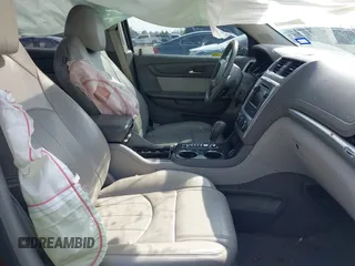 2013 GMC Acadia SLT with VIN 1GKKRSKD1DJ173122, listed as a IAAI auction lot 41603188 with 137,188 mi miles and . Bid and sale history available at carsss.com. Image 5.