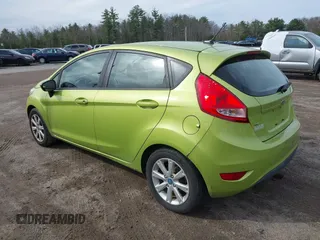 2011 Ford Fiesta SE with VIN 3FADP4EJ6BM150660, listed as a IAAI auction lot 41953032 with 175,607 mi miles. Bid and sale history available at carsss.com. Image 3.