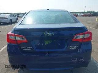 2015 Subaru Legacy Premium с VIN 4S3BNAF62F3033004, выставлен на аукционе IAAI как лот 42475093 с пробегом 67 588 миль миль и . История ставок и продаж доступна на DreamBid. Изображение 16.