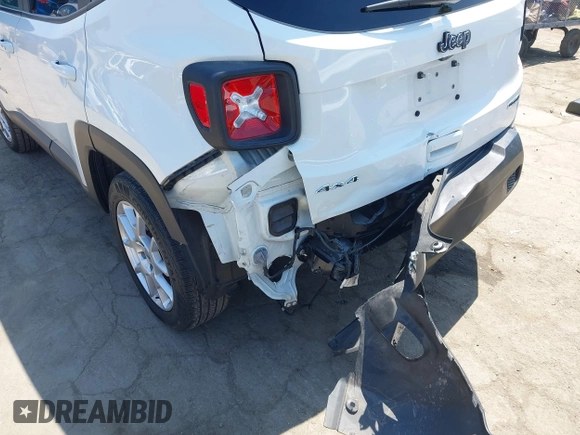 2022 Jeep Renegade Latitude with VIN ZACNJDB14NPN69500, listed as a IAAI auction lot 42478288 with 30,747 mi miles and . Bid and sale history available at DreamBid. Image 18.