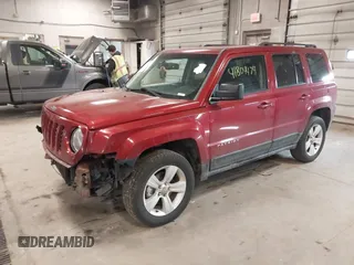 2016 Jeep Patriot High Altitude Edition with VIN 1C4NJRFB5GD685731, listed as a IAAI auction lot 41804474 with 125,184 mi miles. Bid and sale history available at carsss.com. Image 2.