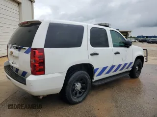 2012 Chevrolet Tahoe Commercial with VIN 1GNLC2E00CR320791, listed as a Copart auction lot 58566425 with 271,818 mi miles and Clean title. Bid and sale history available at DreamBid. Image 3.
