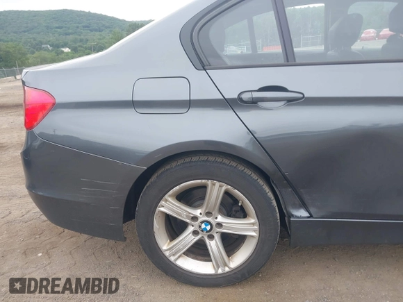 2015 BMW 3 Series 320i xDrive with VIN WBA3C3G59FNS74054, listed as a IAAI auction lot 42590270 with 132,316 mi miles and . Bid and sale history available at DreamBid. Image 6.