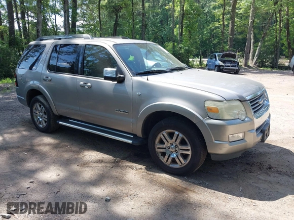 2008 Ford Explorer Limited с VIN 1FMEU75828UA32062, выставлен на аукционе IAAI как лот 42518271 с пробегом 352 328 миль миль и . История ставок и продаж доступна на DreamBid. Изображение 1.