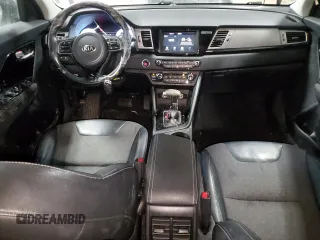 2017 Kia Niro Touring Launch Edition with VIN KNDCC3LCXH5076013, listed as a Copart auction lot 45154335 with 124,295 mi miles and Clean Title. Bid and sale history available at carsss.com. Image 8.