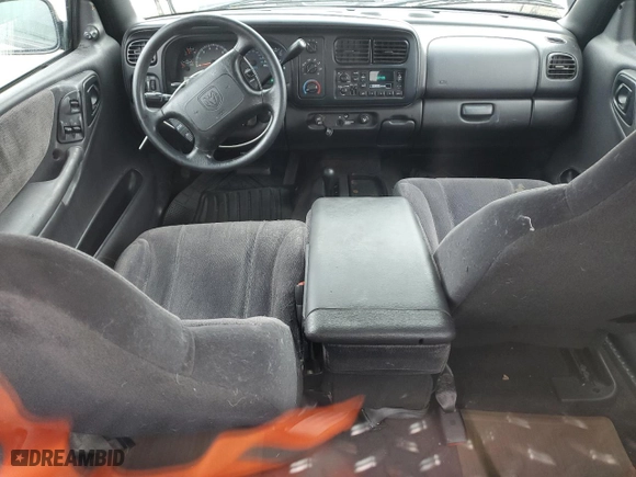 2000 Dodge Dakota Sport with VIN 1B7GG22N0YS701801, listed as a Copart auction lot 80586704 with 208,181 mi miles and Clean Title. Bid and sale history available at carsss.com. Image 8.