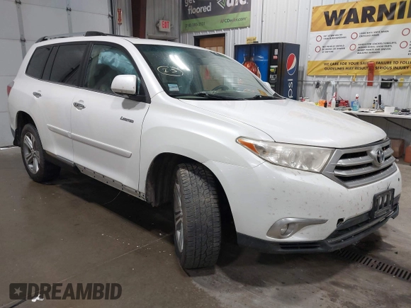 2013 Toyota Highlander Limited with VIN 5TDDK3EH6DS251104, listed as a IAAI auction lot 42605817 with 131,720 mi miles and . Bid and sale history available at DreamBid. Image 1.