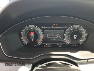 2025 Audi Q5 S line Premium z VIN WA1GAAFYXS2023169, wystawiony jako Copart lot #48351065 z przebiegiem 6 012 mil mil oraz Czysty tytuł • Clean title. Historia ofert i sprzedaży dostępna na DreamBid. Obrazek 9.