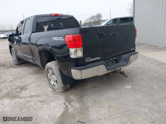 2012 Toyota Tundra 4WD Truck with VIN 5TFUM5F18CX028952, listed as a IAAI auction lot 41497110 with 242,526 mi miles. Bid and sale history available at carsss.com. Image 3.