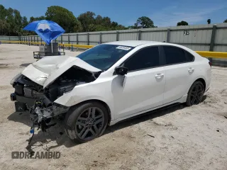 2021 Kia Forte GT-Line z VIN 3KPF34AD0ME312715, wystawiony jako Copart lot #58689465 z przebiegiem 88 174 mil mil oraz Nie do naprawy • Non repairable. Historia ofert i sprzedaży dostępna na DreamBid. Obrazek 1.