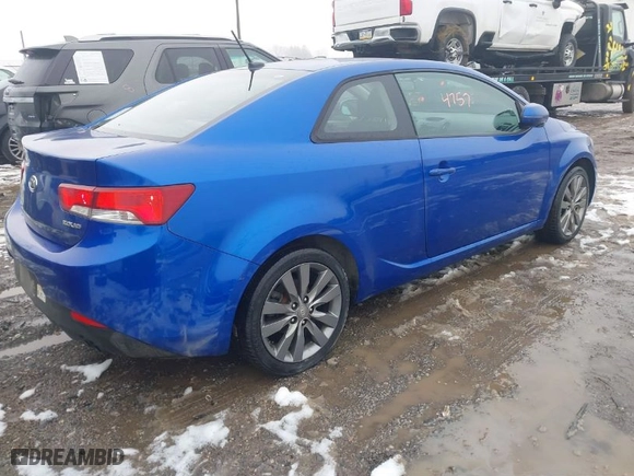 2011 Kia Forte Koup EX with VIN KNAFU6A20B5347218, listed as a IAAI auction lot 41584757 with 267482 miles. Bid and sale history available at carsss.com. Image 4.