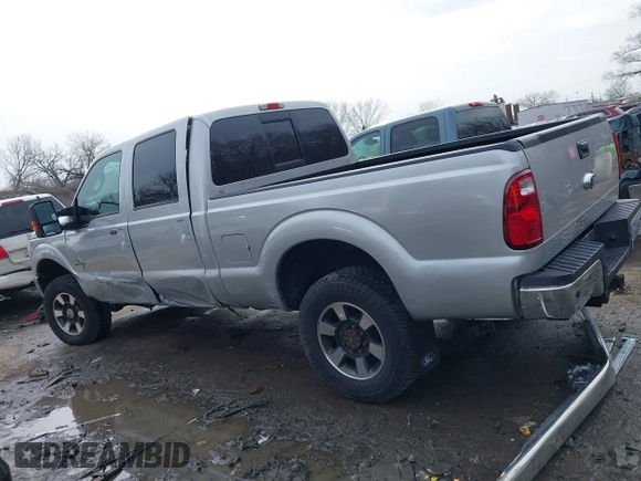 2011 Ford F-250 XL z VIN 1FT7W2BT5BEA16071, wystawiony jako IAAI lot #41666621 z przebiegiem 181 497 mil mil oraz . Historia ofert i sprzedaży dostępna na DreamBid. Obrazek 15.
