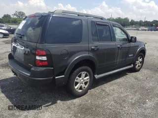2007 Ford Explorer XLT with VIN 1FMEU73E57UA74667, listed as a IAAI auction lot 42566348 with Not provided miles and . Bid and sale history available at DreamBid. Image 4.