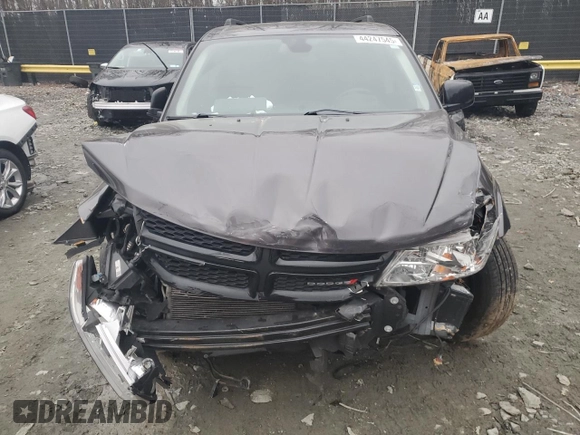 2019 Dodge Journey SE with VIN 3C4PDCBB5KT694449, listed as a Copart auction lot 44247545 with Not Provided miles and Salvage Title. Bid and sale history available at DreamBid. Image 5.