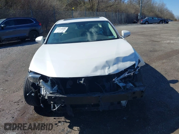 2018 Lexus ES with VIN 58ABK1GG0JU102540, listed as a IAAI auction lot 41858646 with 61,505 mi miles. Bid and sale history available at carsss.com. Image 13.