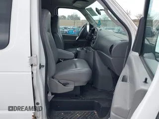 2004 Ford Econoline Cargo with VIN 1FTNE24W84HB38152, listed as a IAAI auction lot 42090193 with 102,357 mi miles. Bid and sale history available at carsss.com. Image 5.