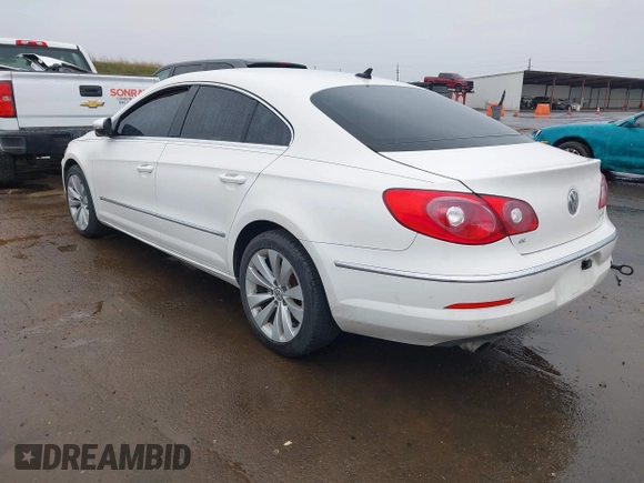 2010 Volkswagen CC Sport with VIN WVWNN7AN6AE552567, listed as a IAAI auction lot 41470802 with 117,539 mi miles. Bid and sale history available at carsss.com. Image 3.