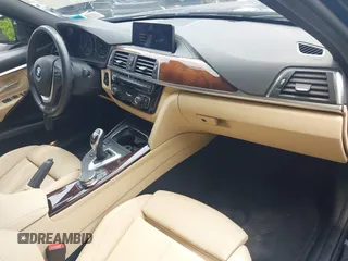 2018 BMW 3 Series 330i xDrive with VIN WBA8D9C52JA608243, listed as a IAAI auction lot 42630988 with 48,015 mi miles and . Bid and sale history available at DreamBid. Image 5.