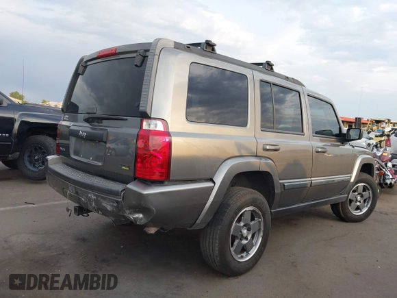 2008 Jeep Commander Sport with VIN 1J8HG48NX8C172027, listed as a IAAI auction lot 42756337 with 178,777 mi miles and . Bid and sale history available at DreamBid. Image 6.
