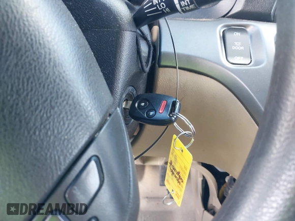 2005 Honda Odyssey LX with VIN 5FNRL38205B128740, listed as a IAAI auction lot 42209974 with 183,014 mi miles and . Bid and sale history available at DreamBid. Image 11.