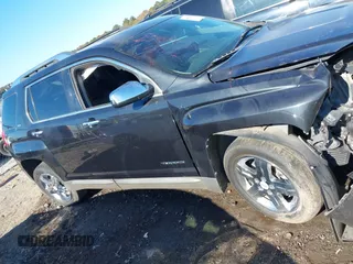 2012 GMC Terrain SLT-2 with VIN 2GKFLWE56C6320867, listed as a IAAI auction lot 41021729 with 147,135 mi miles and . Bid and sale history available at DreamBid. Image 13.