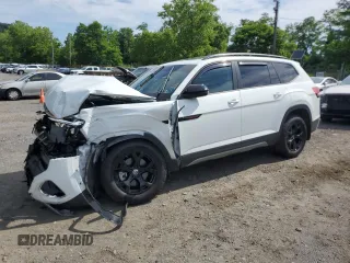2024 Volkswagen Atlas Peak Edition SE с VIN 1V2CR2CA2RC589906, выставлен на аукционе Copart как лот 62505765 с пробегом 9 326 миль миль и Списание • Salvage title. История ставок и продаж доступна на DreamBid. Изображение 1.
