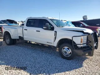 2024 Ford F-350 XL with VIN 1FT8W3DT5REC15672, listed as a Copart auction lot 42740805 with 30,713 mi miles and Salvage Title. Bid and sale history available at DreamBid. Image 4.