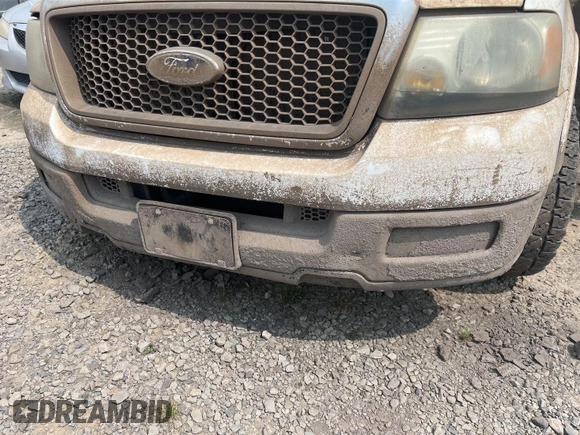 2005 Ford F-150 XLT z VIN 1FTPW12515KE44043, wystawiony jako IAAI lot #42455852 z przebiegiem 106 868 mil mil oraz . Historia ofert i sprzedaży dostępna na DreamBid. Obrazek 1.