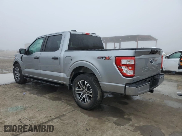 2021 Ford F-150 XL with VIN 1FTEW1C8XMKE55072, listed as a Copart auction lot 46501685 with 82,833 mi miles and Salvage title. Bid and sale history available at DreamBid. Image 2.