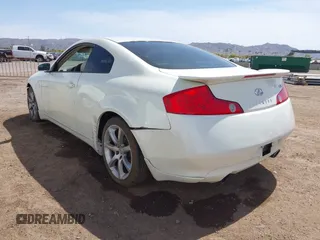 2004 Infiniti G35 w/Leather with VIN JNKCV54E54M813056, listed as a IAAI auction lot 41934193 with 204,427 mi miles. Bid and sale history available at carsss.com. Image 3.