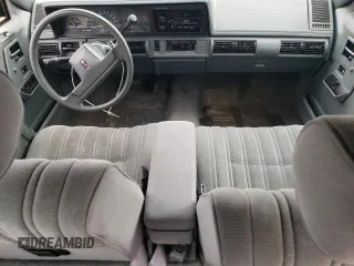 1992 Oldsmobile Cutlass z VIN 1G3AL54N7N6363365, wystawiony jako Copart lot #76144254 z przebiegiem 52 896 mil mil oraz Tytuł czysty. Historia ofert i sprzedaży dostępna na DreamBid. Obrazek 8.