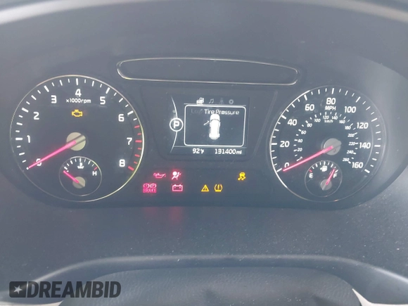 2017 Kia Sorento LX with VIN 5XYPG4A56HG298393, listed as a IAAI auction lot 42375725 with 131,400 mi miles and . Bid and sale history available at DreamBid. Image 7.